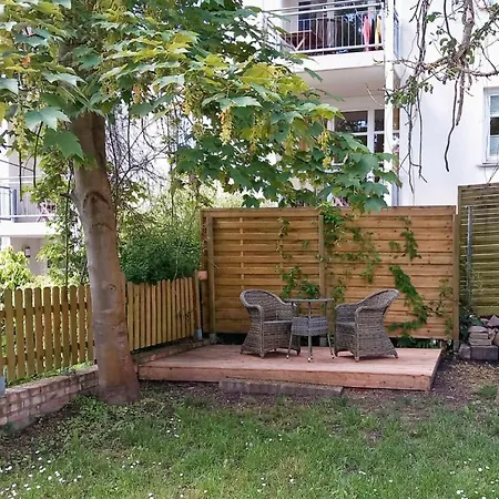 Gustavia Dwasiden Apartman *